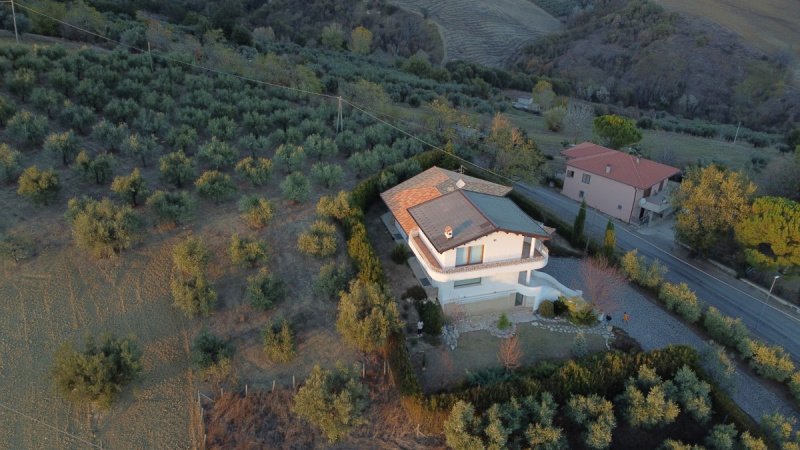 Villa in Canzano