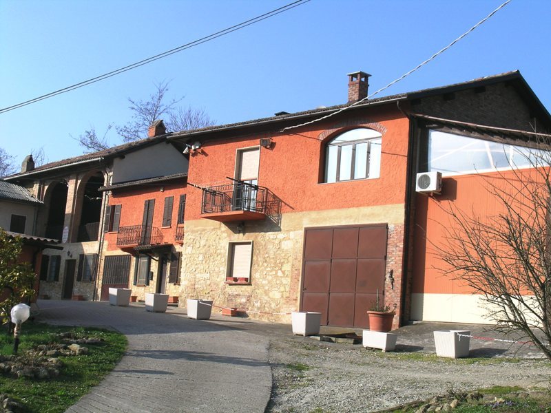 Casa de campo en Moncalvo