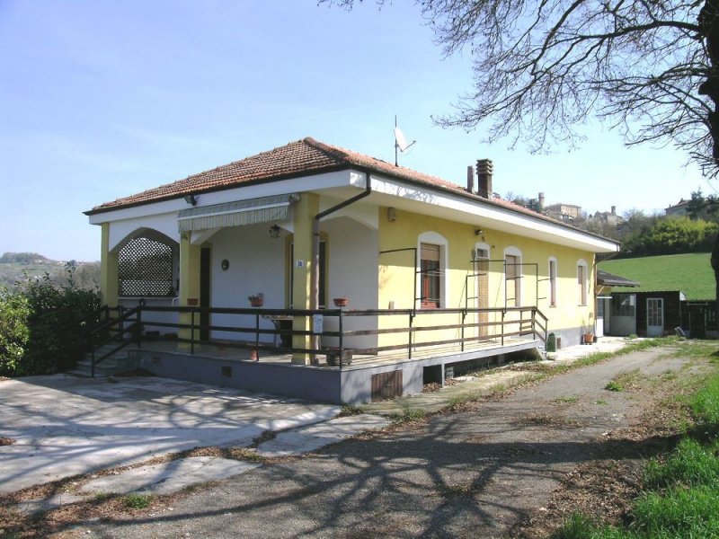 Villa in Murisengo