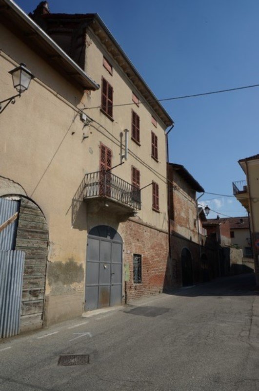 Maison de campagne à Lu e Cuccaro Monferrato