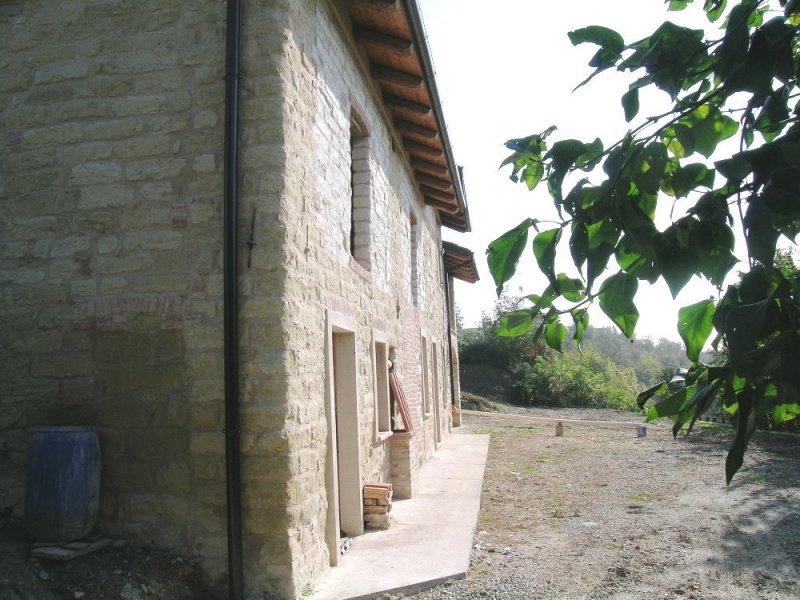 Hus på landet i Gabiano
