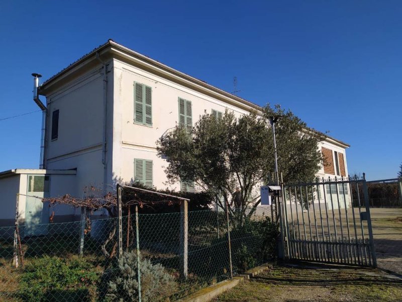 Einfamilienhaus in Asti