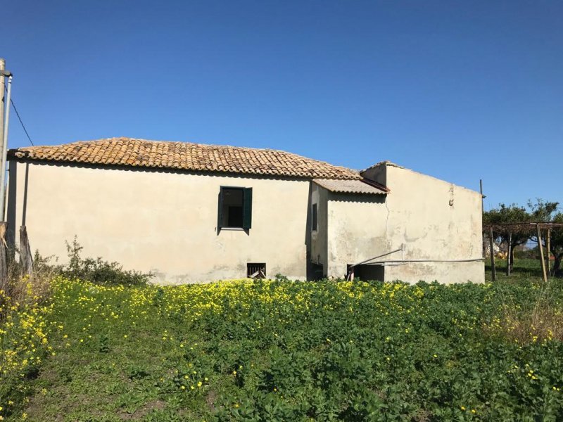 Semi-detached house in Briatico
