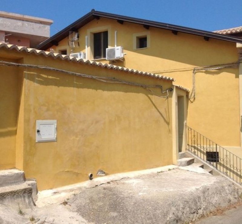 Detached house in Briatico