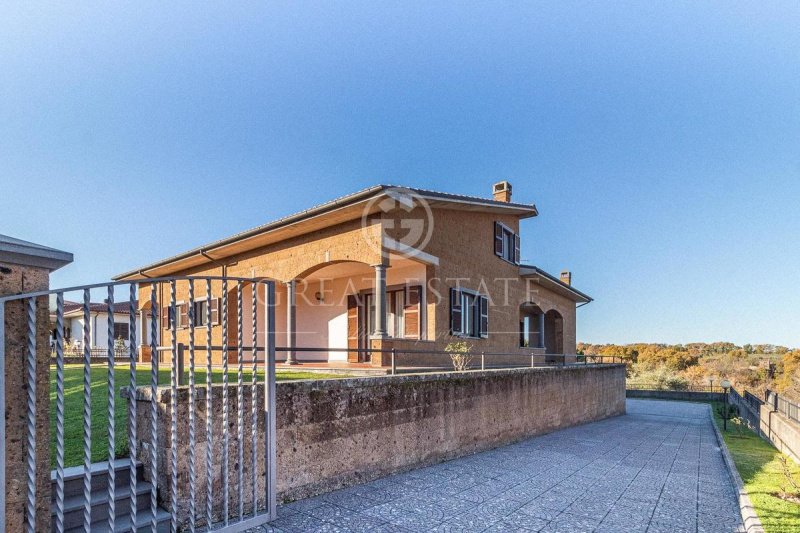 Villa in Lubriano