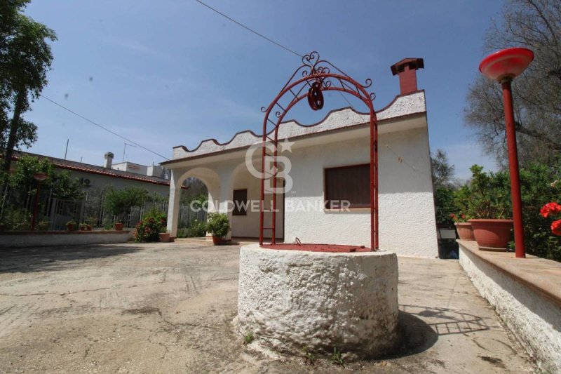 Villa in Latiano