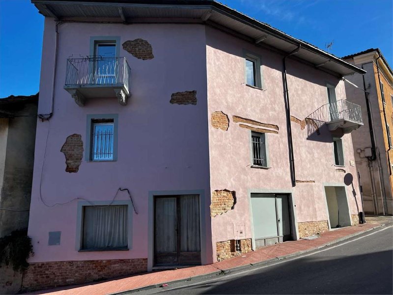 Casa independiente en Montechiaro d'Asti