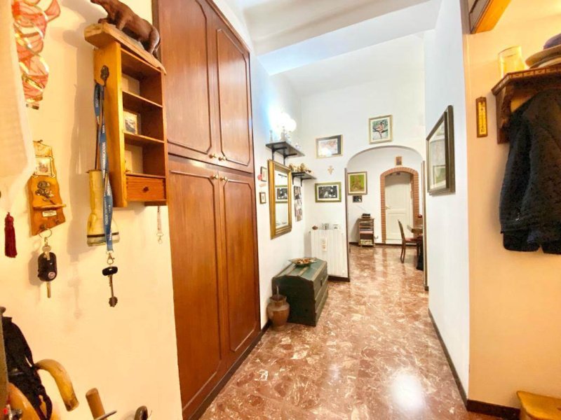 Self-contained apartment in Castelnuovo Magra