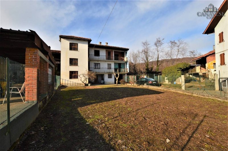 Semi-detached house in Val di Chy