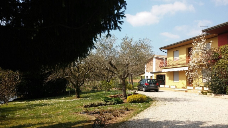 Hus på landet i Volpago del Montello