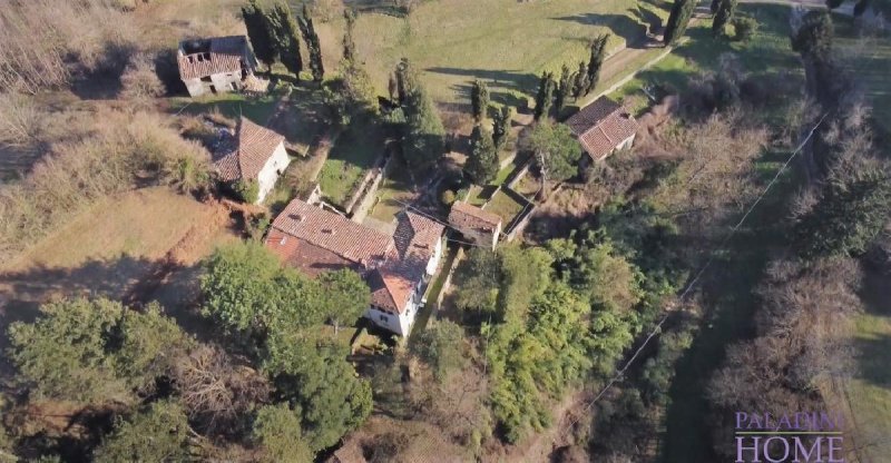Maison de campagne à Borgo a Mozzano