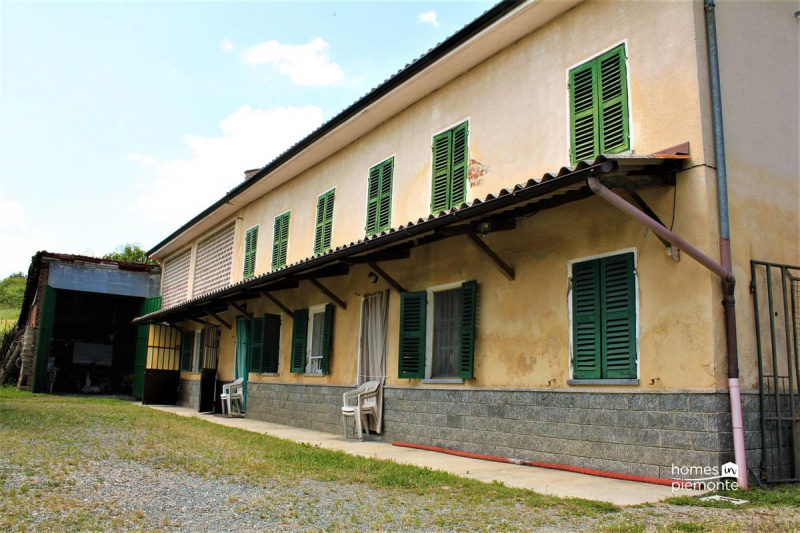 Bauernhaus in Nizza Monferrato