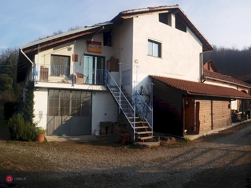 Hus på landet i Berzano di San Pietro