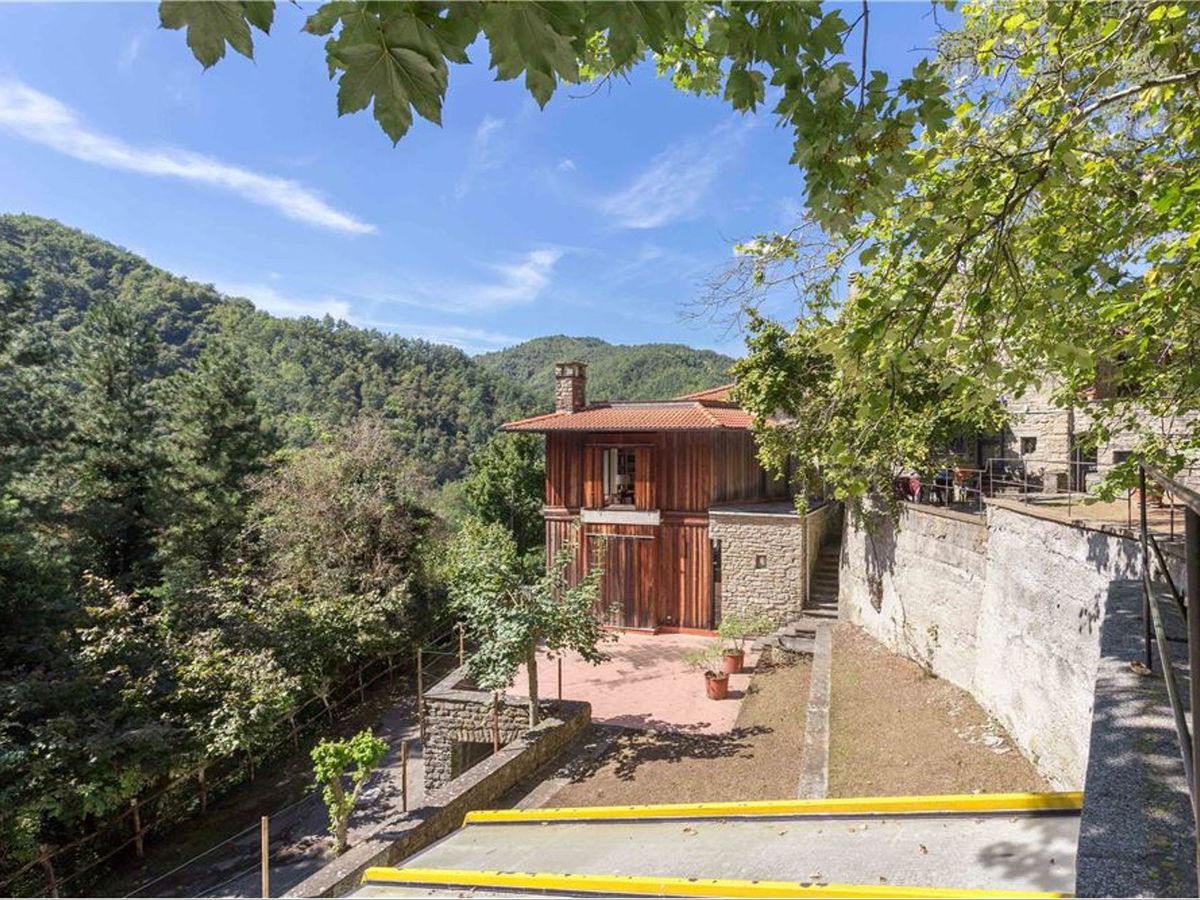 Casa Di Campagna In Vendita 6 Stanze Da Letto A Palazzuolo Sul Senio 438251 Gate Away