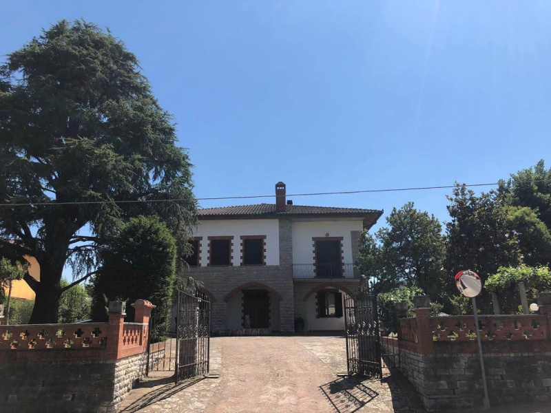 Detached house in Cortona