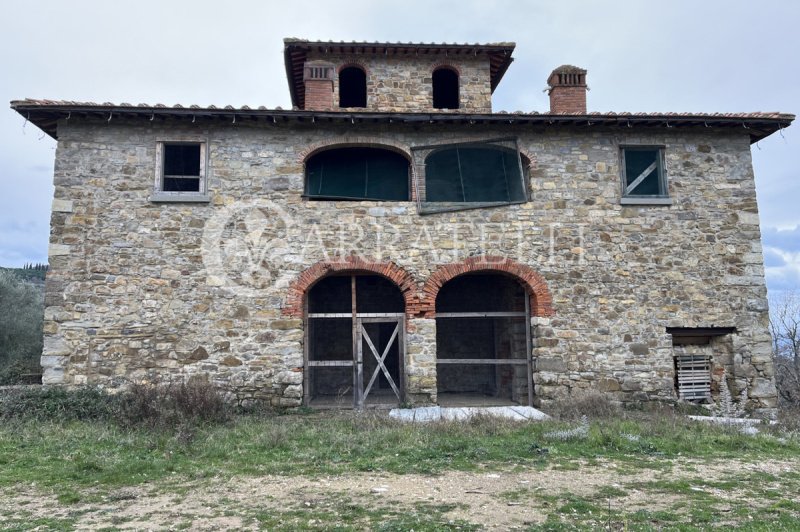 Klein huisje op het platteland in Laterina Pergine Valdarno