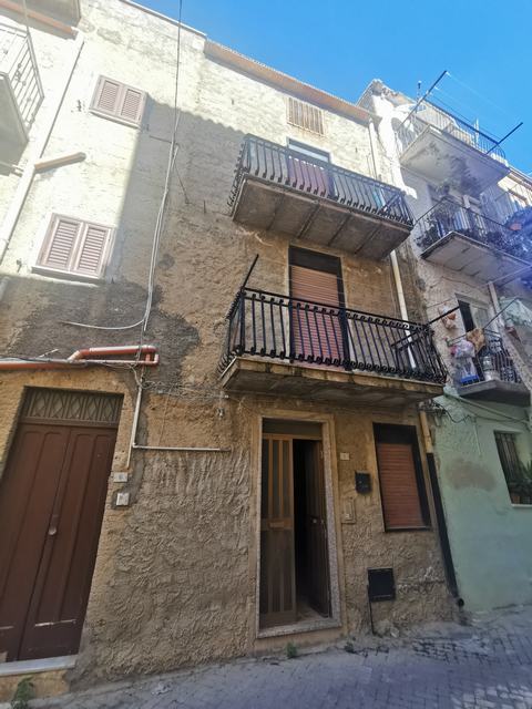 Maison à Cianciana