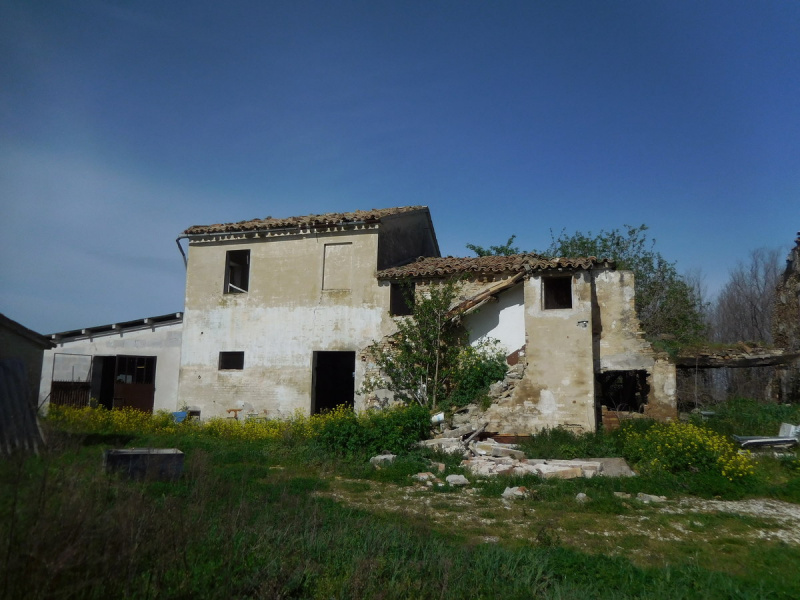 Landhaus in Castelplanio