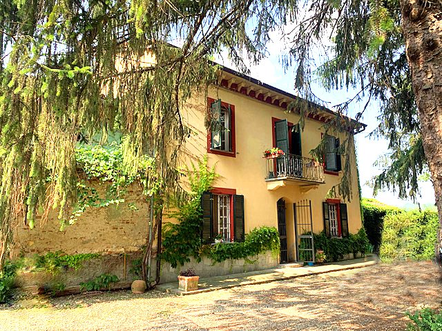 Haus in Strevi