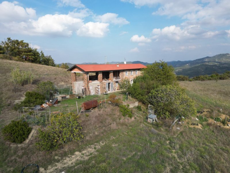 Casa em Montechiaro d'Acqui