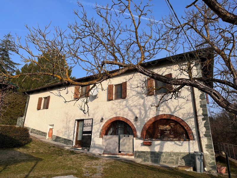 Haus in Piana Crixia