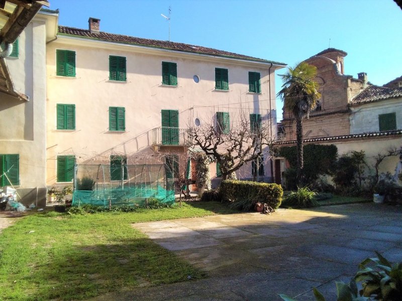 Doppelhaushälfte in Montechiaro d'Asti