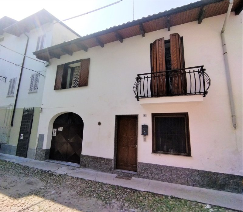 Casa semi-independiente en San Damiano d'Asti