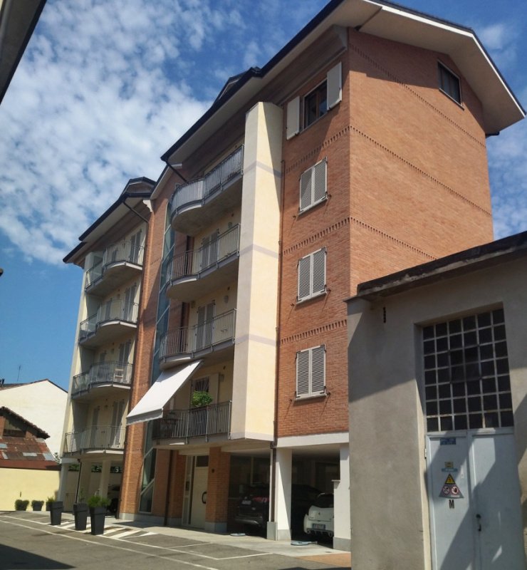Apartamento en San Damiano d'Asti