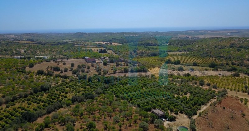 Huis op het platteland in Noto