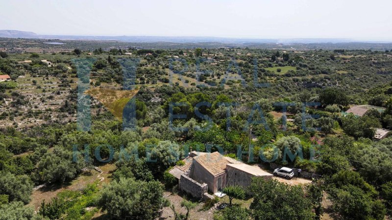 Huis op het platteland in Noto