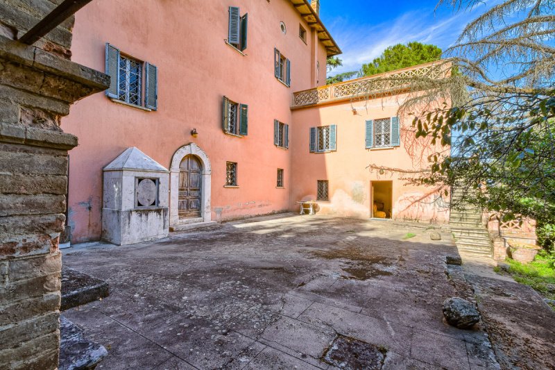 Historisches Haus in Perugia