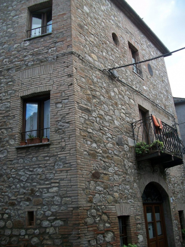 Vrijstaande woning in Castel Viscardo