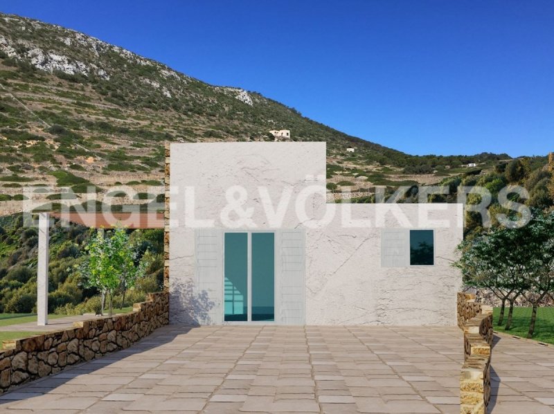 Detached house in Favignana