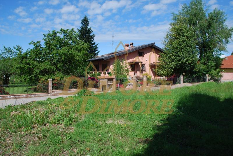 Villa i Borgo Ticino