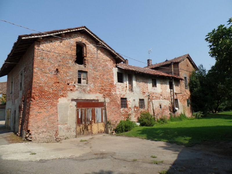 Klein huisje op het platteland in Mediglia