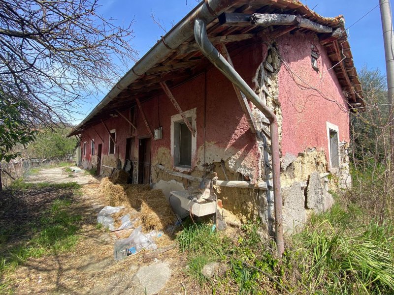 Farmhouse in Broccostella