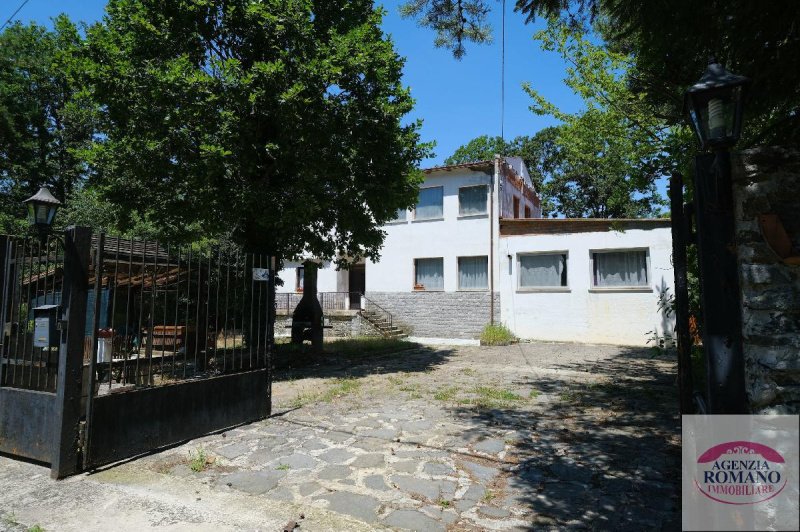 Villa in Pareto