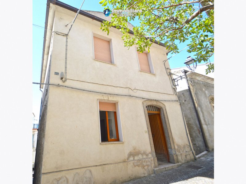 Haus in San Felice del Molise
