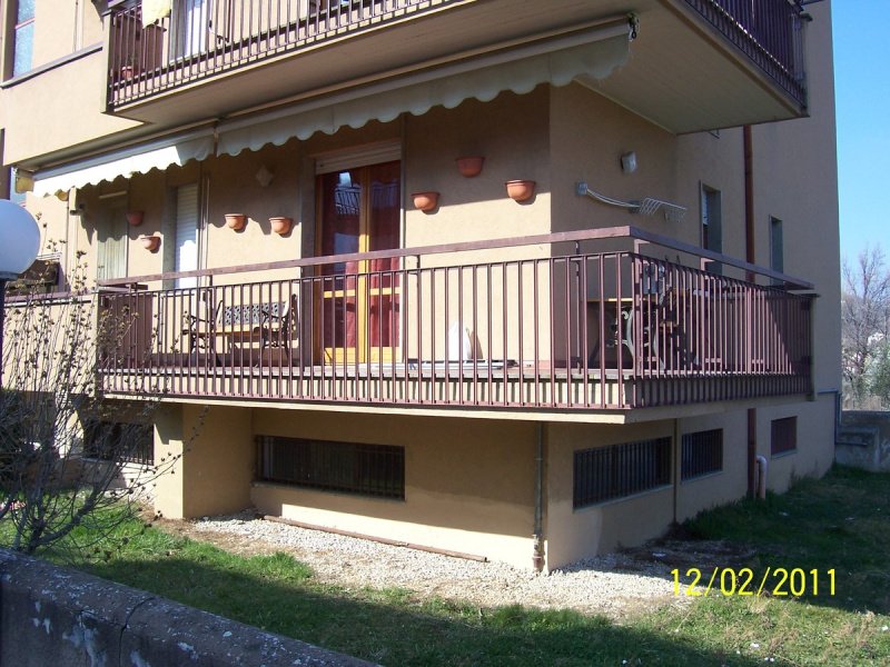Квартира в Изола-дель-Гран-Сассо-д'Италия
