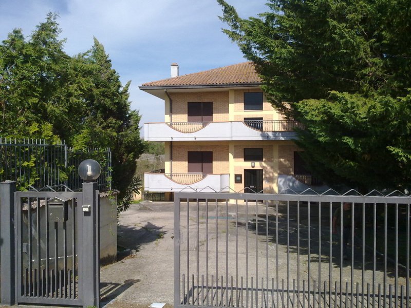 Maison individuelle à Castel Castagna
