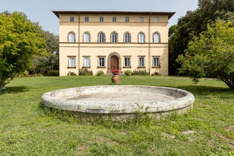 Historic house in Lucca